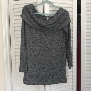 Anthropologie long sleeve gray sweater